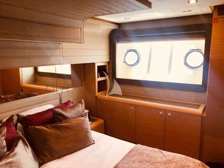 JPS Ferretti 800 - VIP cabin 1 JPS Ferretti 800 - VIP cabin 1