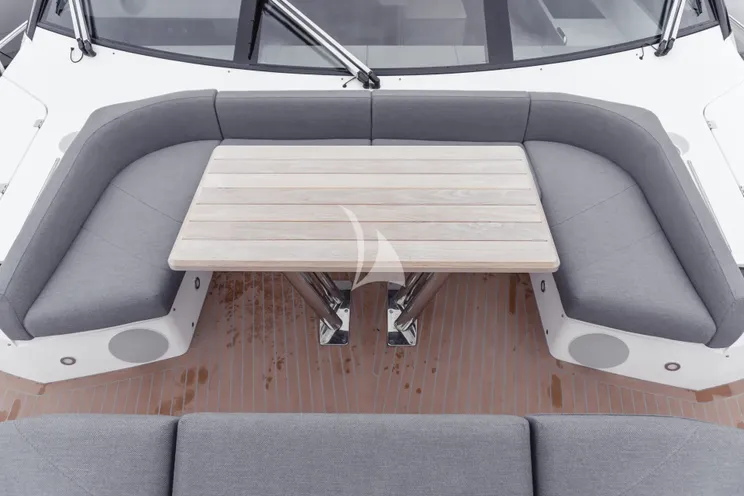 Charter Yacht JUNIOR - Sunseeker 88 - 4 Cabins - Palma - Mallorca - Ibiza - Formentera - Balearics - Spain