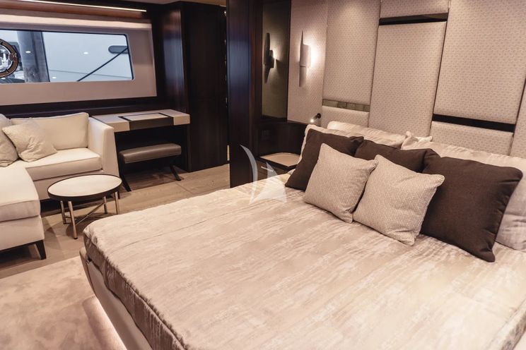 Charter Yacht JUNIOR - Sunseeker 88 - 4 Cabins - Palma - Mallorca - Ibiza - Formentera - Balearics - Spain