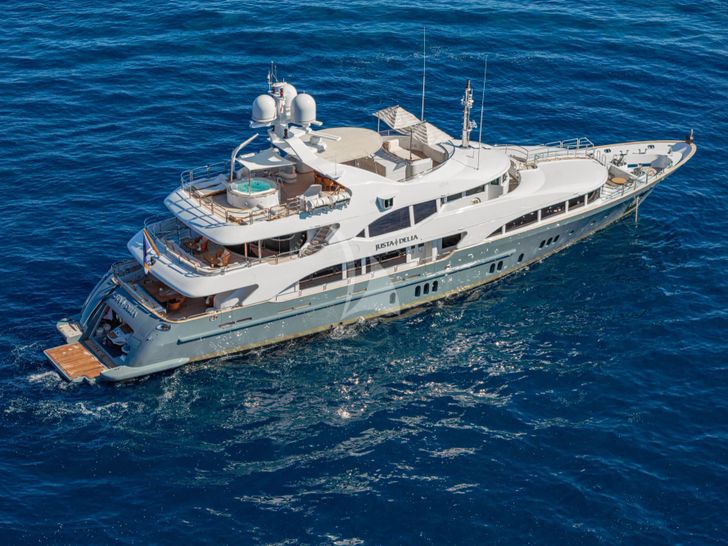 JUSTA DELIA Benetti Vision 145 - anchored JUSTA DELIA Benetti Vision 145 - anchored