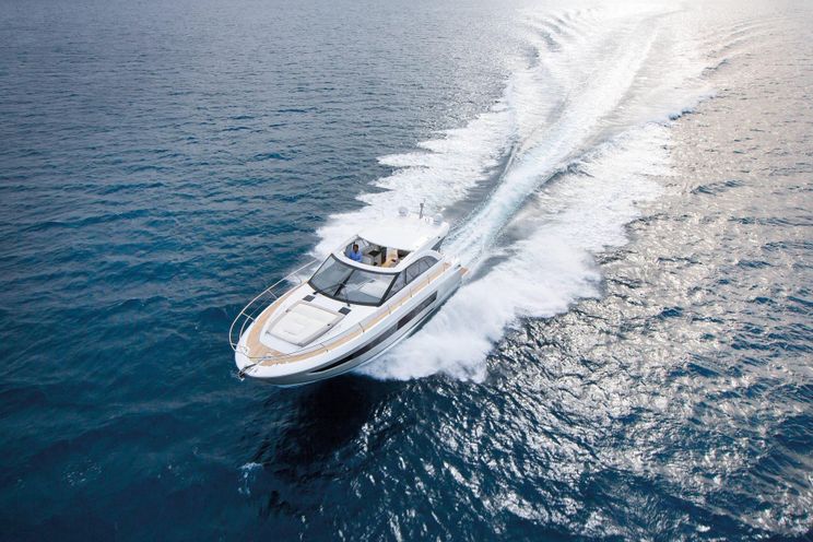 Charter Yacht JEANNEAU LEADER 46 - St Tropez Day Charter Yacht - Cannes - Monaco - Nice - Antibes