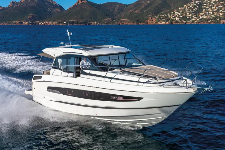 Charter Yacht Jeanneau 37 NC - French Riviera Day Charter Yacht - Juan les Pins - Antibes - Cannes - Nice - St Tropez