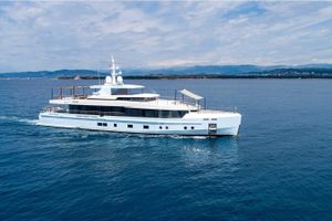 JESMA II - Admiral 40m - 5 Cabins - Athens - Mykonos - Paros JESMA II - Admiral 40m - 5 Cabins - Athens - Mykonos - Paros