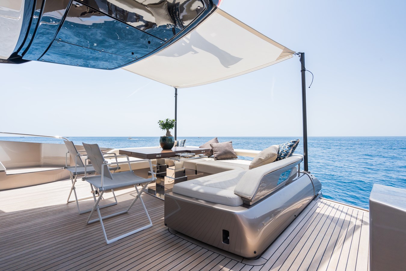 Charter Yacht KAR - Riva Folgore 88 - 4 Cabins - Salerno - Sorrento - Amalfi Coast - Italy