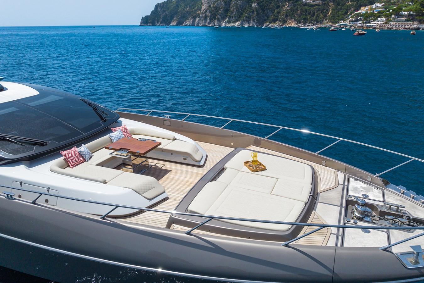 Charter Yacht KAR - Riva Folgore 88 - 4 Cabins - Salerno - Sorrento - Amalfi Coast - Italy