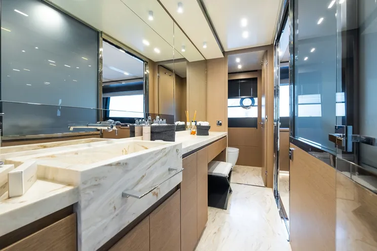 Charter Yacht KAR - Riva Folgore 88 - 4 Cabins - Salerno - Sorrento - Amalfi Coast - Italy