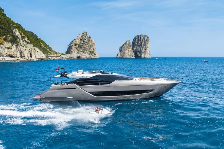 Charter Yacht KAR - Riva Folgore 88 - 4 Cabins - Salerno - Sorrento - Amalfi Coast - Italy