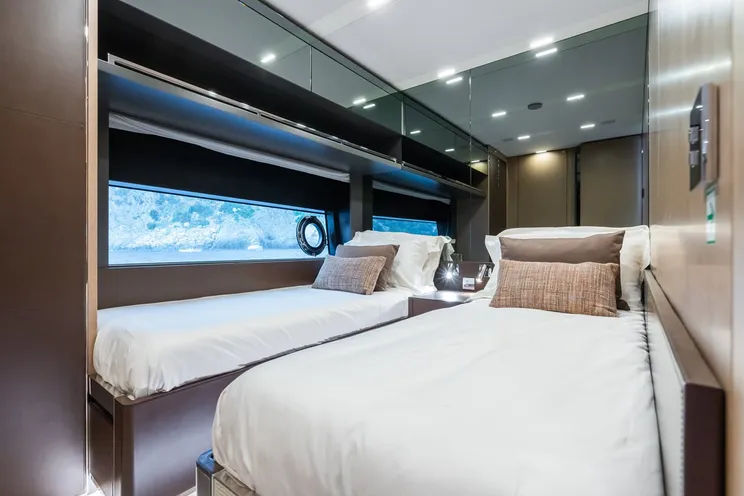 Charter Yacht KAR - Riva Folgore 88 - 4 Cabins - Salerno - Sorrento - Amalfi Coast - Italy