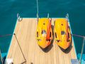 KARIBU Oyster 885 swimming platform with sea bobs