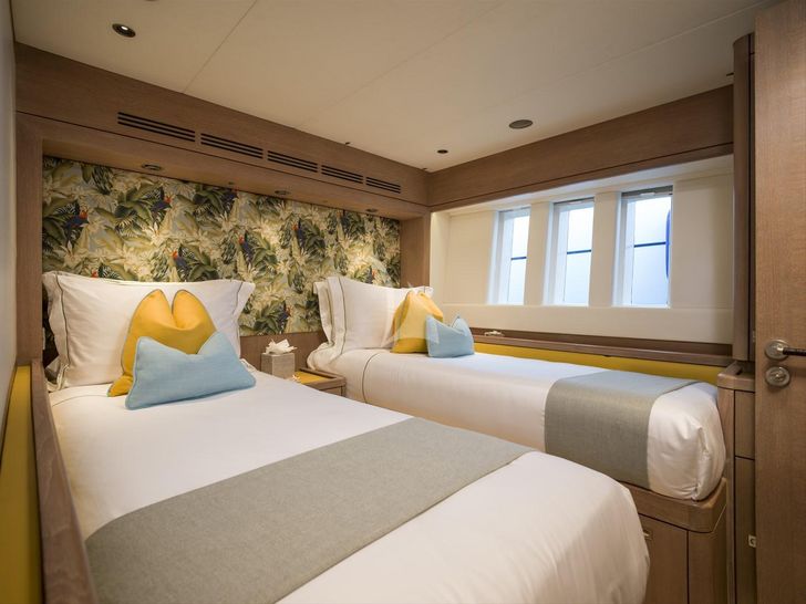 KARIBU Oyster 885 - twin cabin KARIBU Oyster 885 - twin cabin