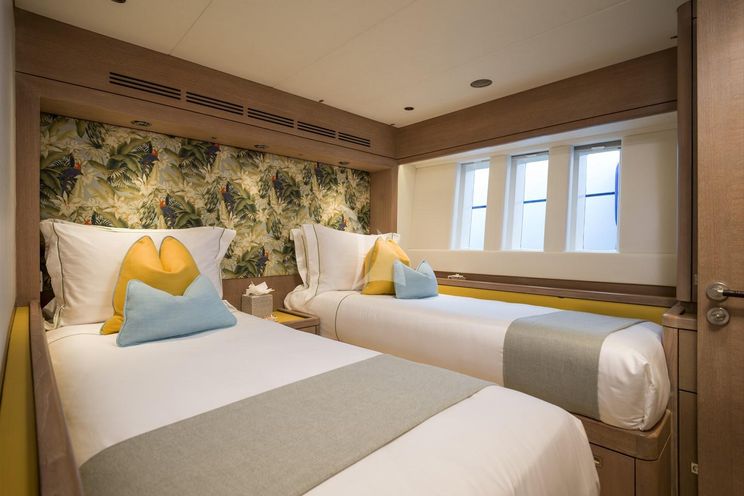 Charter Yacht KARIBU - Oyster 885 - 4 Cabins - Split - Dubrovnik - Hvar - Croatia