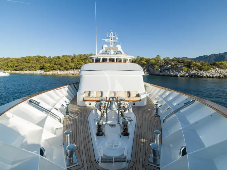 KASSANDRA Feadship 47m - bow KASSANDRA Feadship 47m - bow
