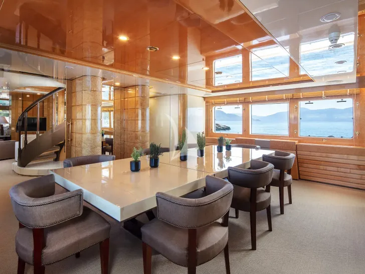 KASSANDRA Feadship 47m - main dining area KASSANDRA Feadship 47m - main dining area