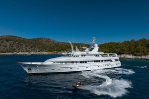 KASSANDRA - Feadship 47m - 7 Cabins - Athens - Mykonos - Paros - Cyclades - Greece KASSANDRA - Feadship 47m - 7 Cabins - Athens - Mykonos - Paros - Cyclades - Greece