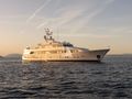 KASSANDRA Feadship 47m - side profile under the sunset KASSANDRA Feadship 47m - side profile under the sunset
