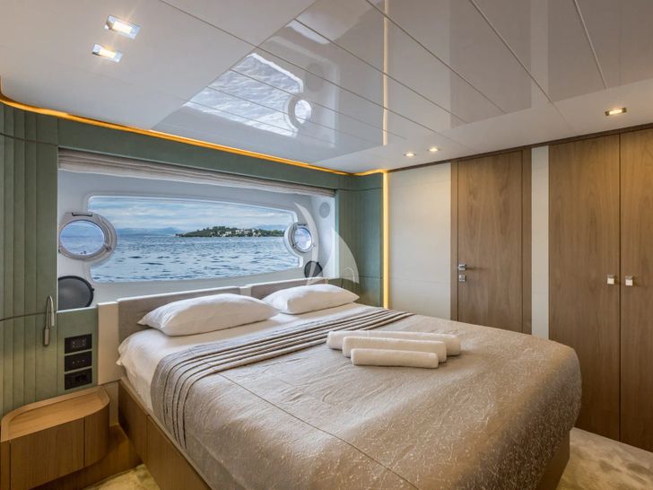 KATARIINA XO Ferretti 960 - VIP cabin 2 KATARIINA XO Ferretti 960 - VIP cabin 2
