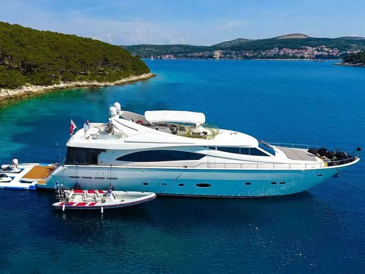 MISS KATARIINA Ferretti 880 - anchored MISS KATARIINA Ferretti 880 - anchored