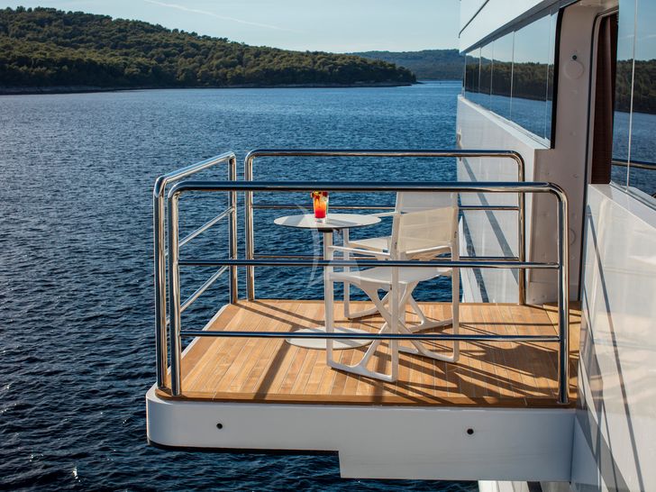 KATINA Brodosplit BSO 60 Balcony KATINA Brodosplit BSO 60 Balcony