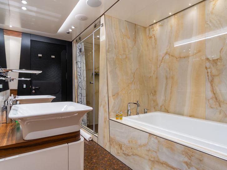 KATINA Brodosplit 60m - VIP cabin 1 bathroom KATINA Brodosplit 60m - VIP cabin 1 bathroom