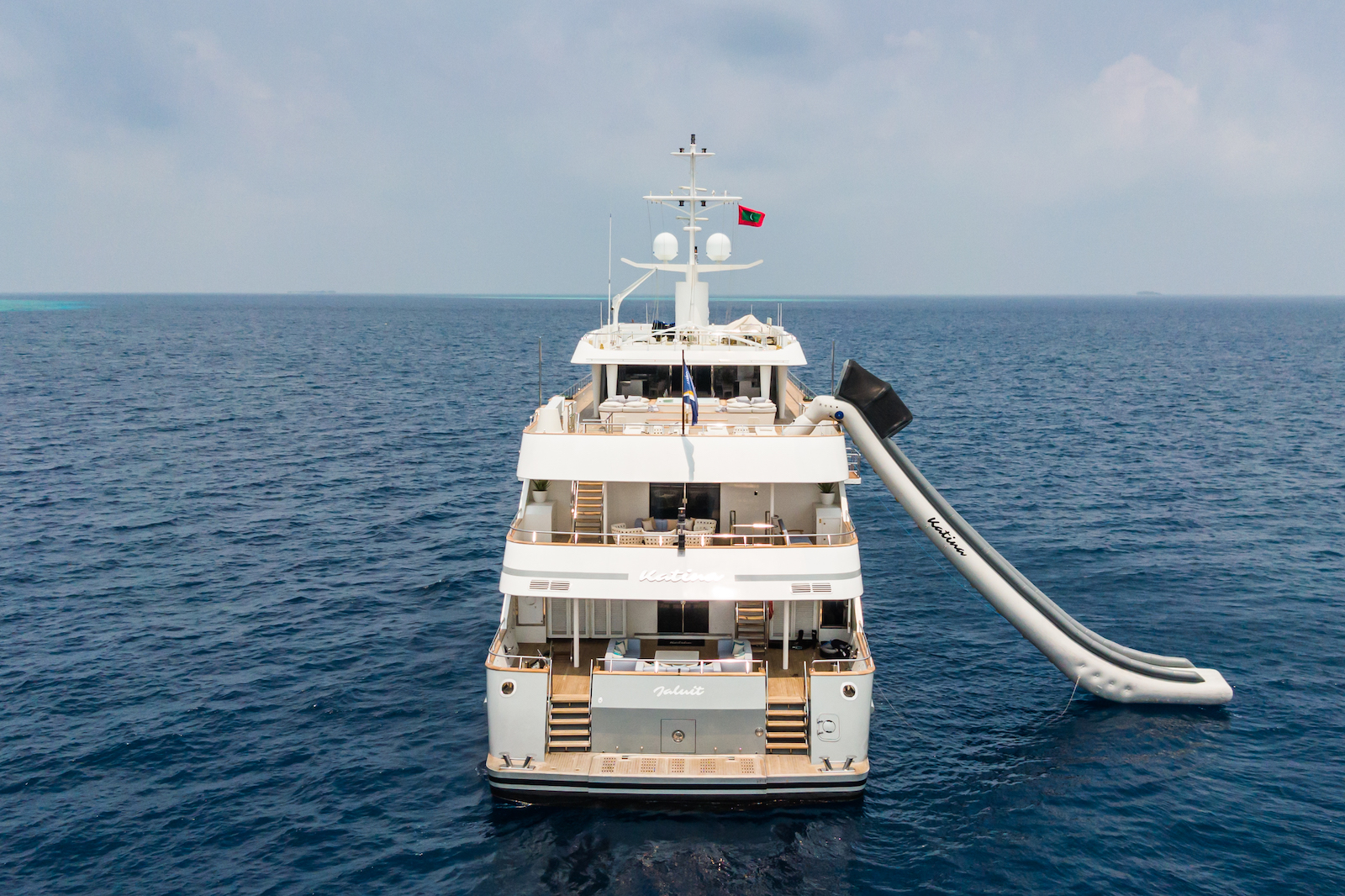 KATINA Brodosplit 60m - aft shot