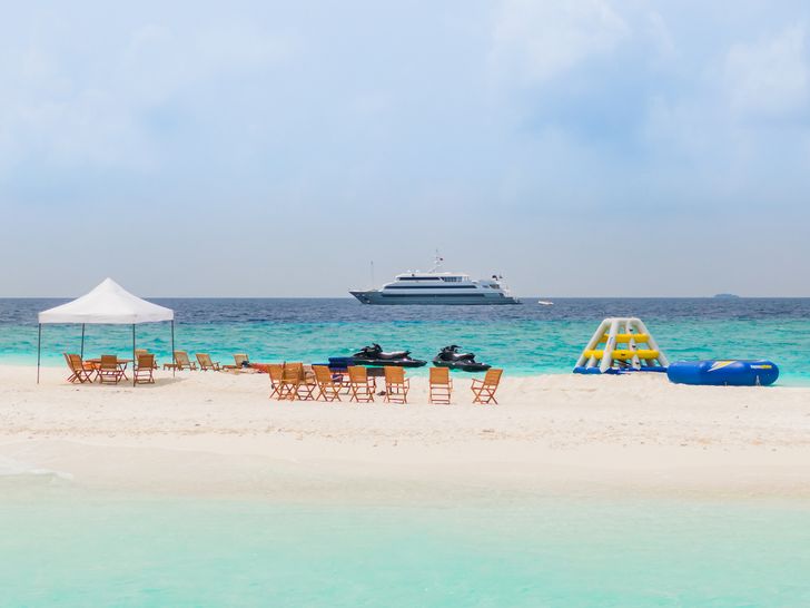 KATINA Brodosplit 60m - beach set up KATINA Brodosplit 60m - beach set up