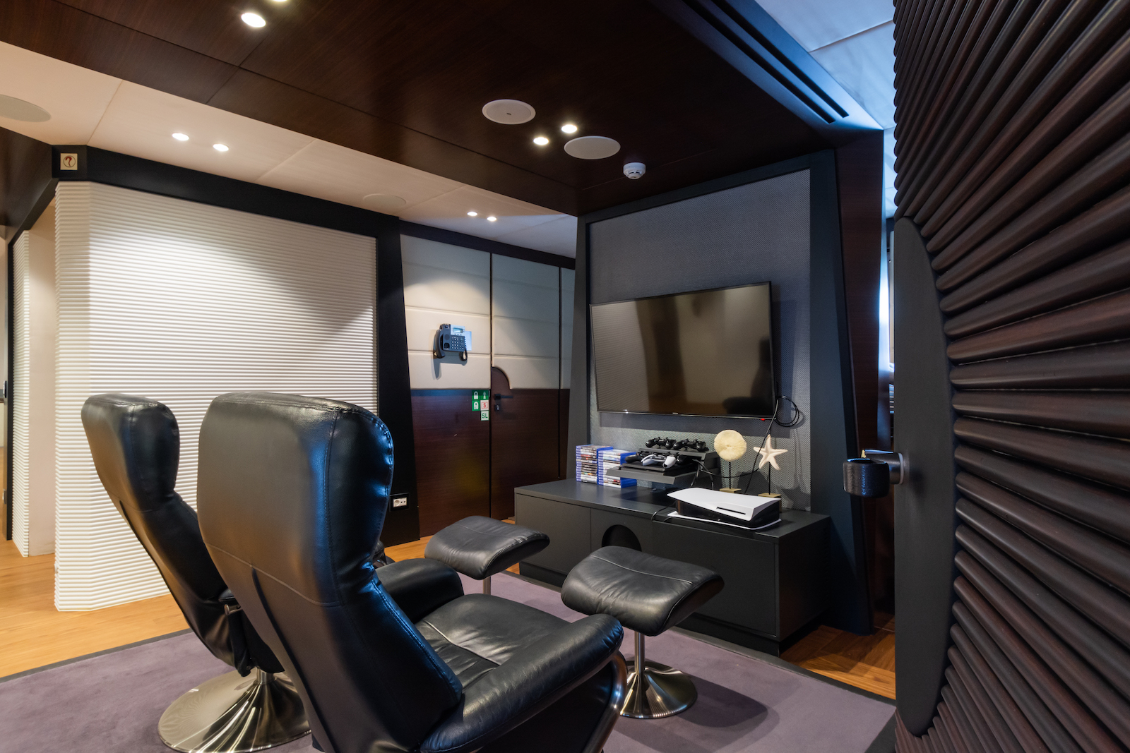 KATINA Brodosplit 60m - gaming lounge