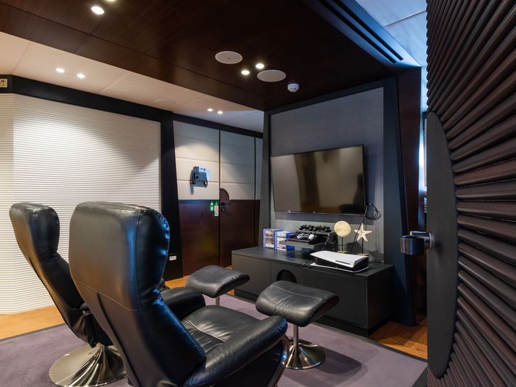 KATINA Brodosplit 60m - gaming lounge KATINA Brodosplit 60m - gaming lounge