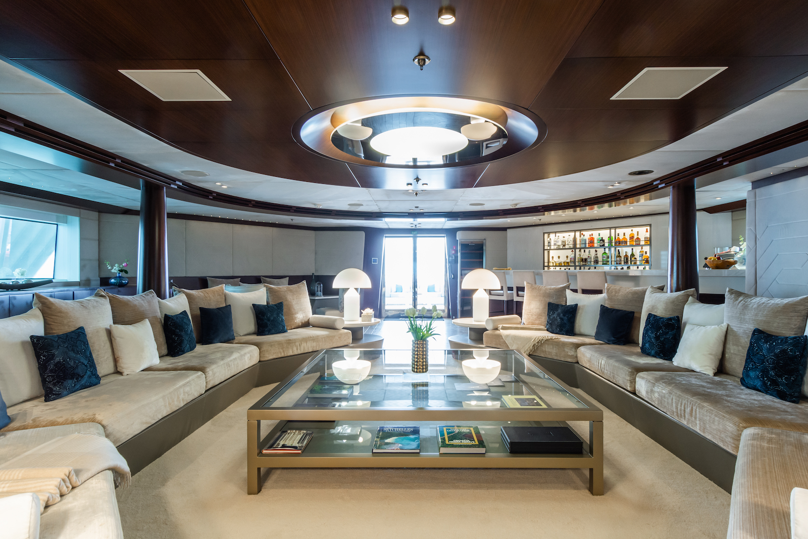 KATINA Brodosplit 60m - main saloon lounge