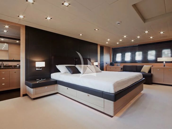 KAWAI Mangusta 92 - master cabin KAWAI Mangusta 92 - master cabin