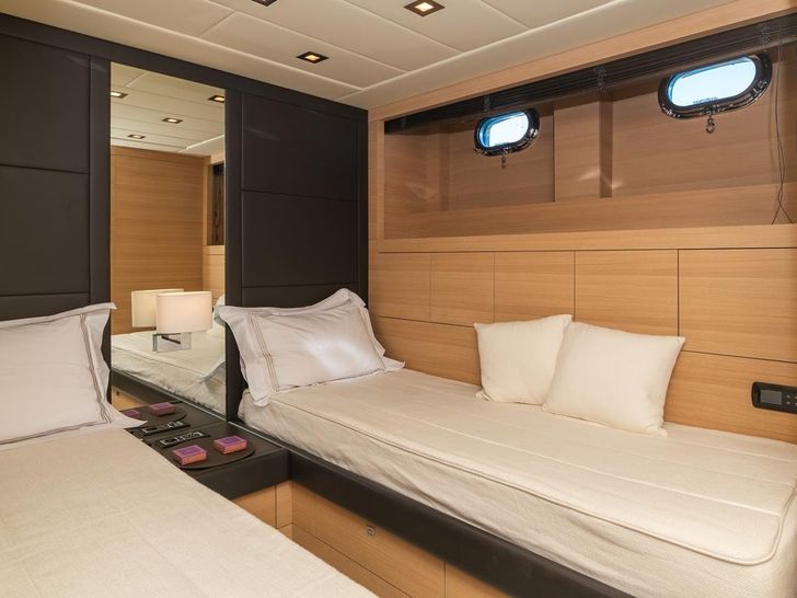 KAWAI Mangusta 92 - twin cabin KAWAI Mangusta 92 - twin cabin