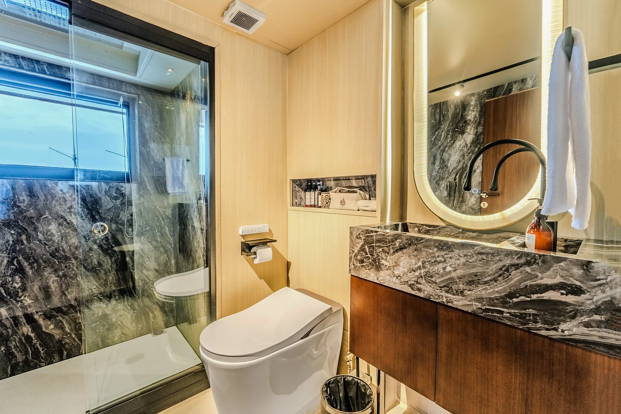 Charter Yacht KAYRA - Phinisi 38m - 4 Cabins - Labuan Bajo - Komodo - Indonesia