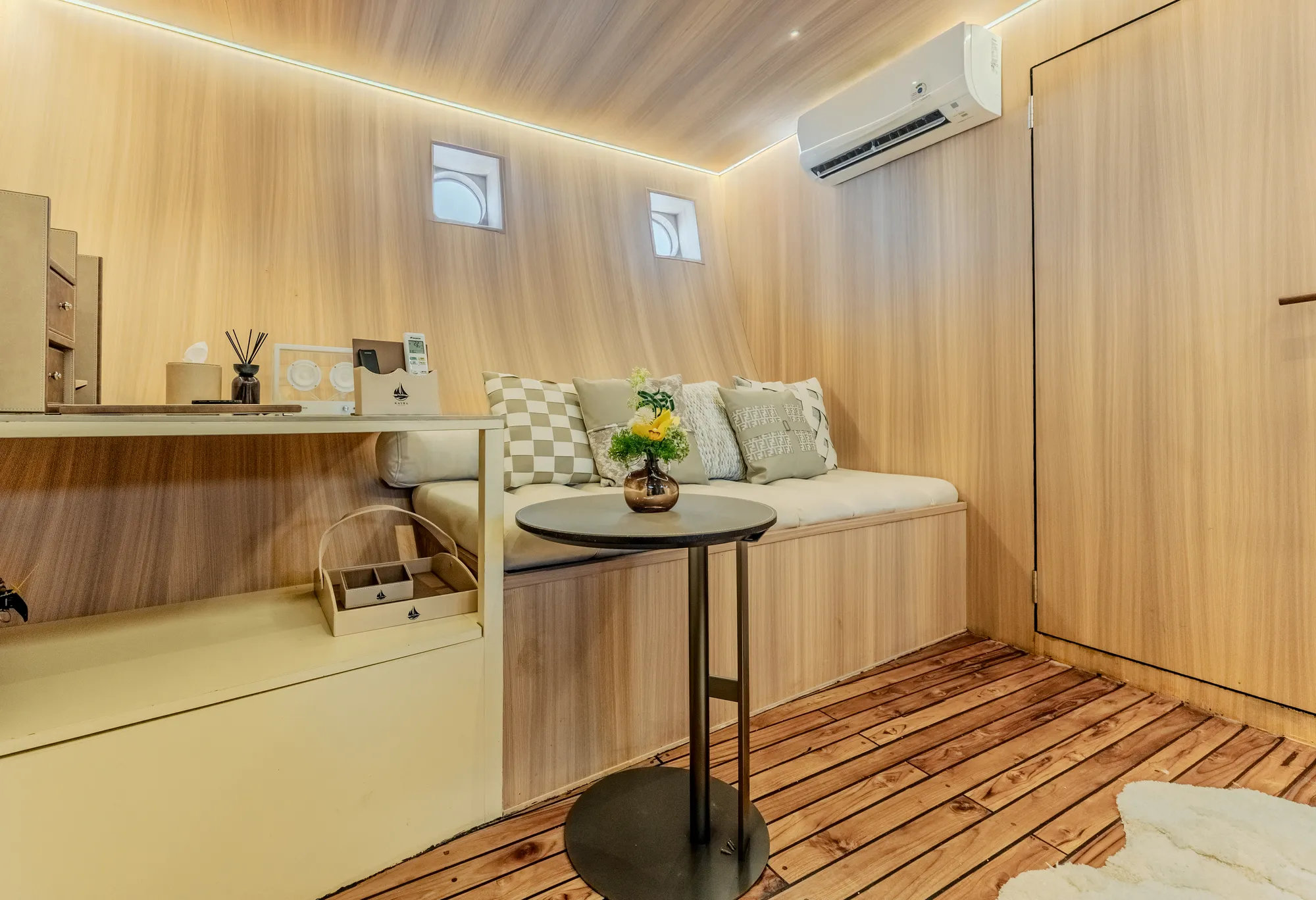 Charter Yacht KAYRA - Phinisi 38m - 4 Cabins - Labuan Bajo - Komodo - Indonesia