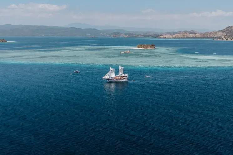 Charter Yacht KAYRA - Phinisi 38m - 4 Cabins - Labuan Bajo - Komodo - Indonesia