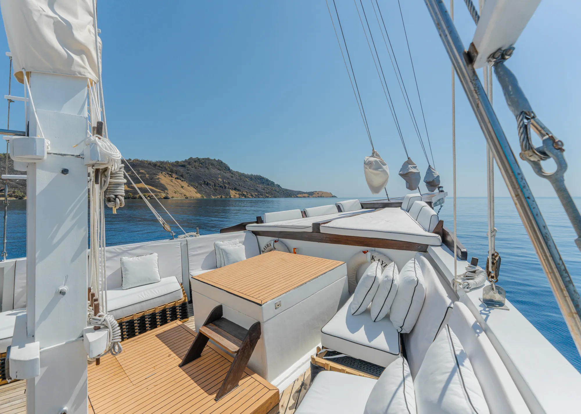 Charter Yacht KAYRA - Phinisi 38m - 4 Cabins - Labuan Bajo - Komodo - Indonesia