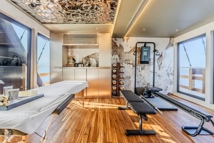 Charter Yacht KAYRA - Phinisi 38m - 4 Cabins - Labuan Bajo - Komodo - Indonesia