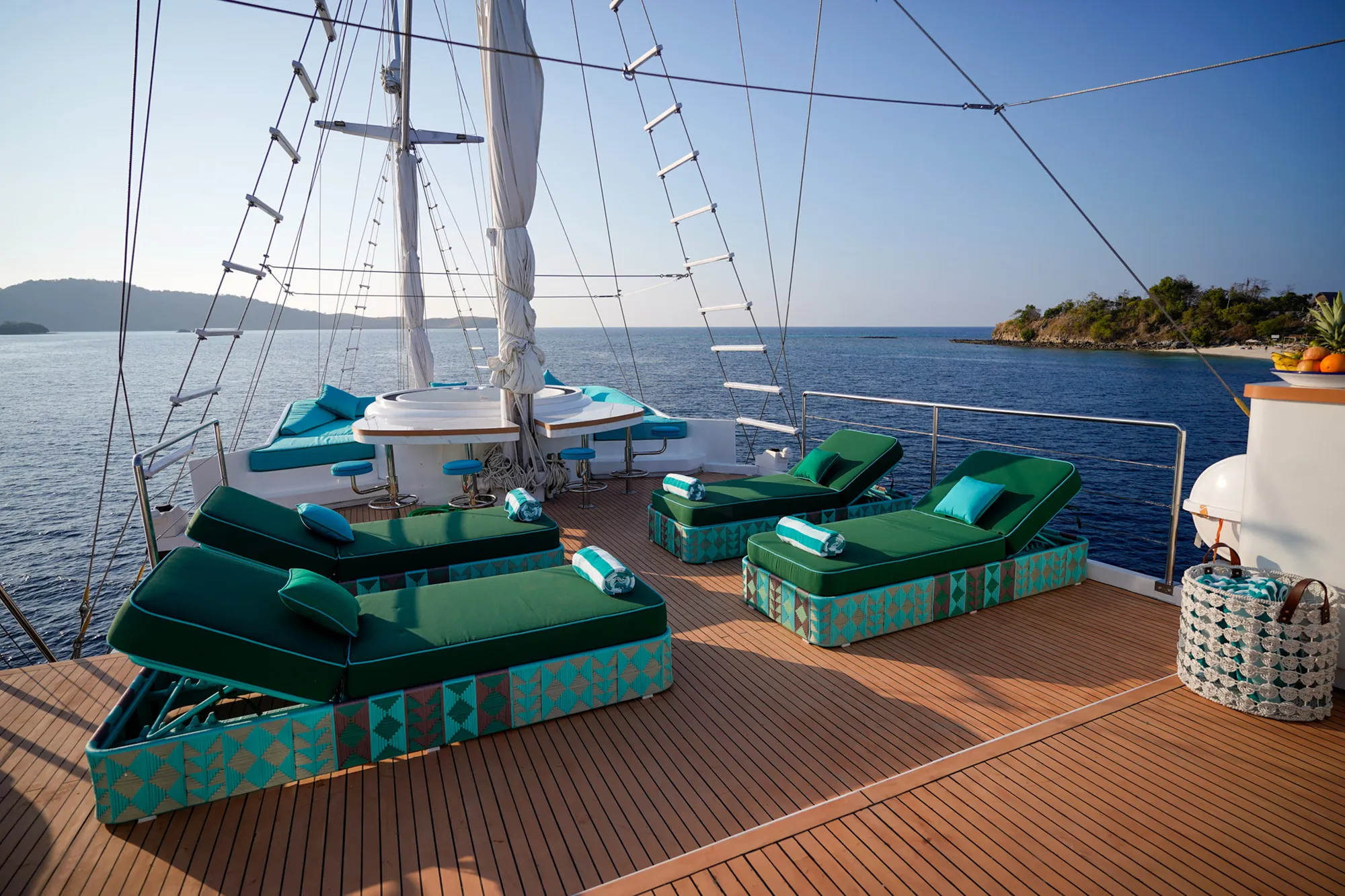 Charter Yacht KAYRA - Phinisi 38m - 4 Cabins - Labuan Bajo - Komodo - Indonesia