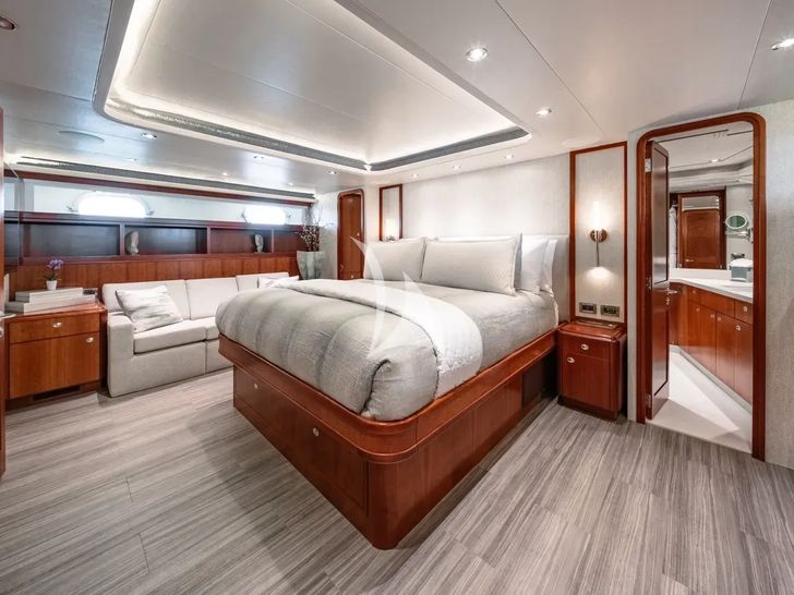 KEMOSABE Westport 112 - master cabin KEMOSABE Westport 112 - master cabin
