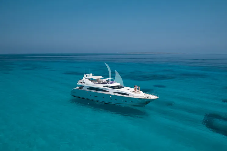 Charter Yacht KIAWAH II - Astondoa 95 GLX - 4 Cabins - Ibiza - Palma - Mallorca - Balearics - Spain