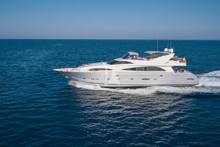 Charter Yacht KIAWAH II - Astondoa 95 GLX - 4 Cabins - Ibiza - Palma - Mallorca - Balearics - Spain