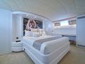 KIAWAH II Astondoa 95 GLX master cabin bed