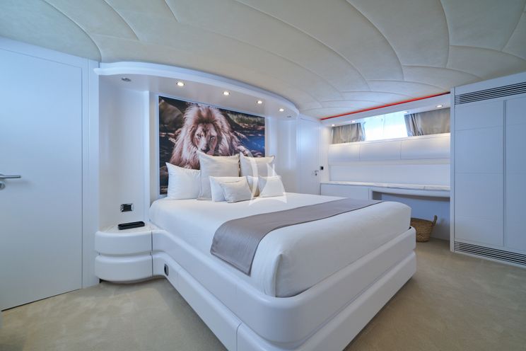 Charter Yacht KIAWAH II - Astondoa 95 GLX - 4 Cabins - Ibiza - Palma - Mallorca - Balearics - Spain
