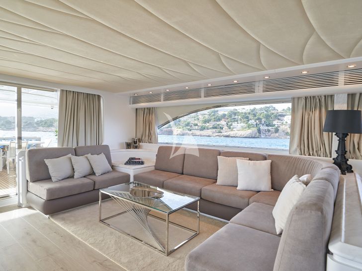 KIAWAH II Astondoa 95 GLX - saloon seating area KIAWAH II Astondoa 95 GLX - saloon seating area