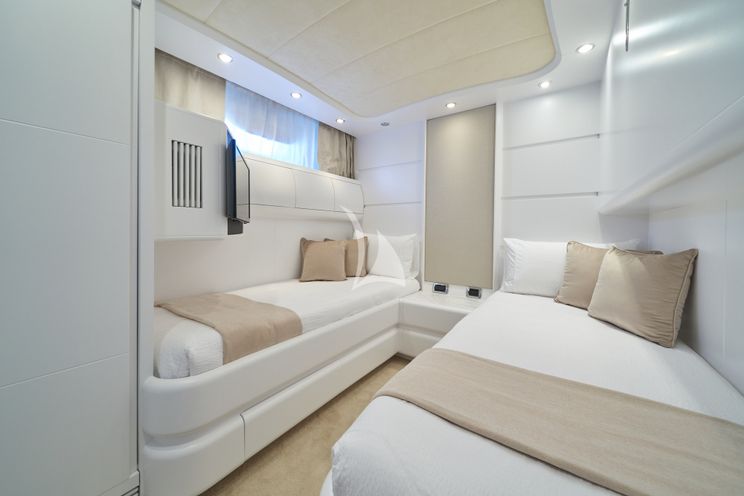 Charter Yacht KIAWAH II - Astondoa 95 GLX - 4 Cabins - Ibiza - Palma - Mallorca - Balearics - Spain