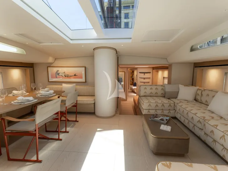 KIBOKO4 Southern Wind Shipyard SW108 - saloon lounge and dining area KIBOKO4 Southern Wind Shipyard SW108 - saloon lounge and dining area