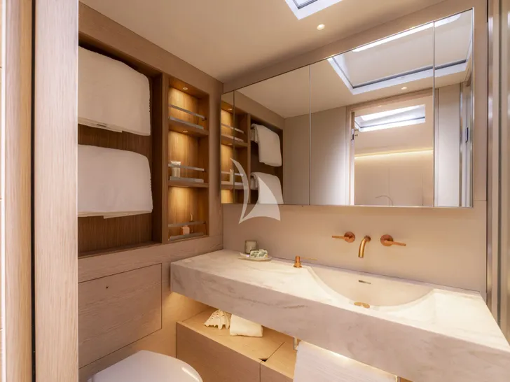 KIBOKO4 Southern Wind Shipyard SW108 - twin cabin bathroom KIBOKO4 Southern Wind Shipyard SW108 - twin cabin bathroom