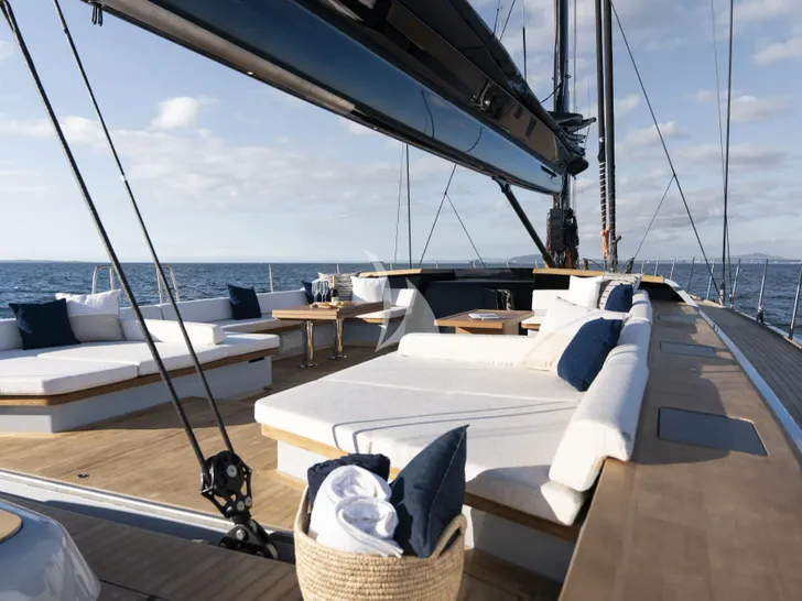 KIBOKO4 Southern Wind Shipyard SW108 - upper deck seating KIBOKO4 Southern Wind Shipyard SW108 - upper deck seating