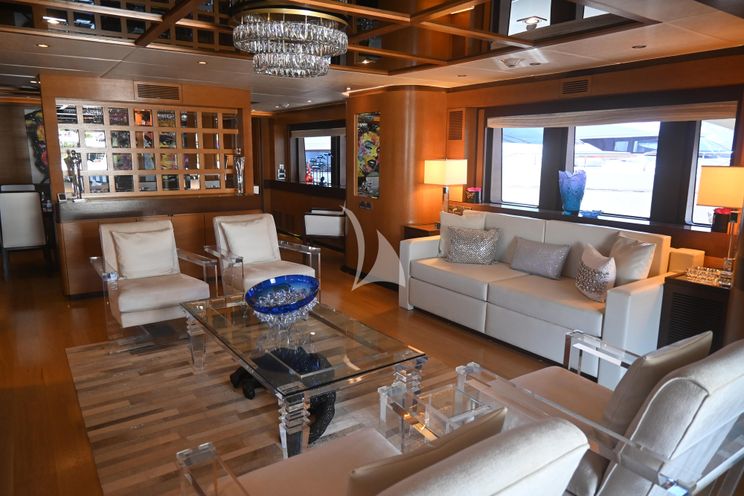 Charter Yacht KIMBERLIE - IAG 127 - 6 Cabins - Nassau - Exumas - Bahamas