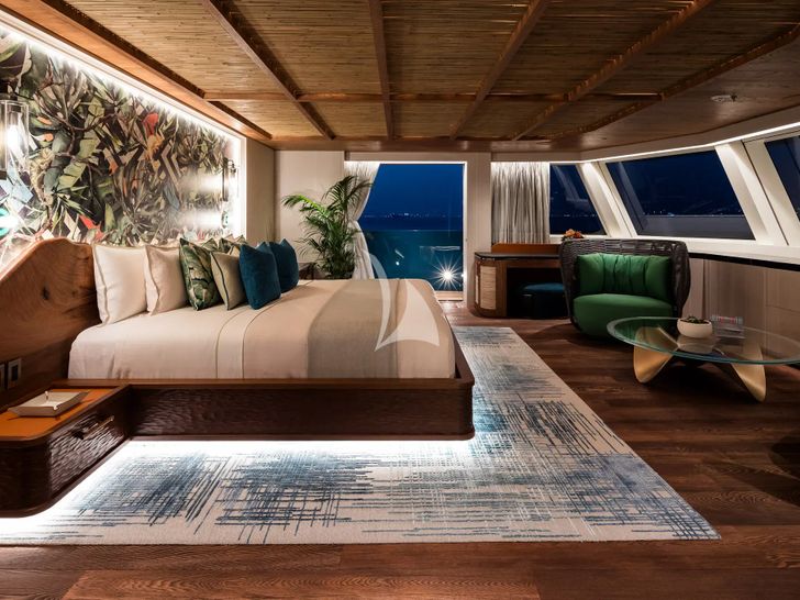 KING BENJI Dunya Custom Yacht 47m - master cabin side shot KING BENJI Dunya Custom Yacht 47m - master cabin side shot