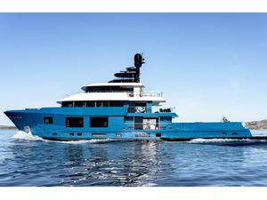 KING BENJI - Dunya Custom Yacht 47 m - 5 Cabins - Split - Dubrovnik - Hvar - Croatia KING BENJI - Dunya Custom Yacht 47 m - 5 Cabins - Split - Dubrovnik - Hvar - Croatia
