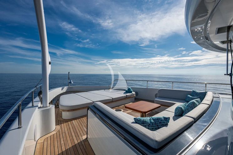 Charter Yacht KINGS LAIR - Benetti Oasis 34m - 5 Cabins - Nassau - Exumas - Bahamas